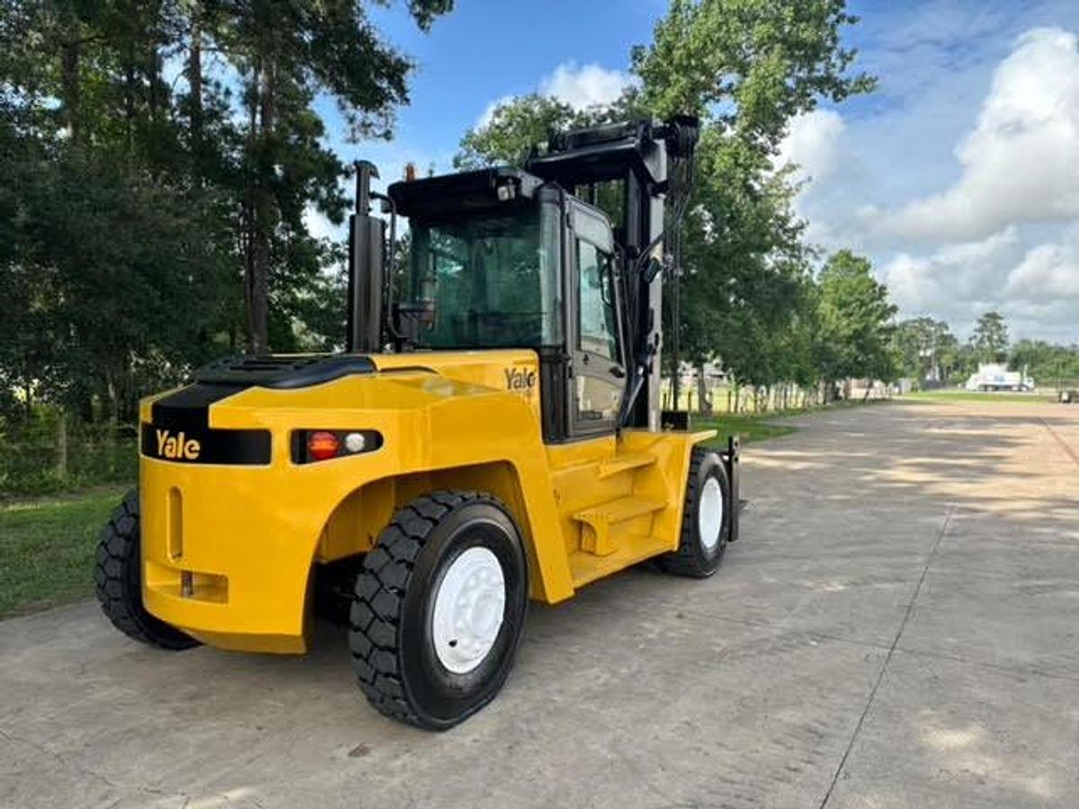 Used 2011 Yale GDP360