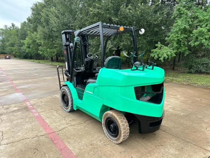 Used 2012 Mitsubishi FG50CN