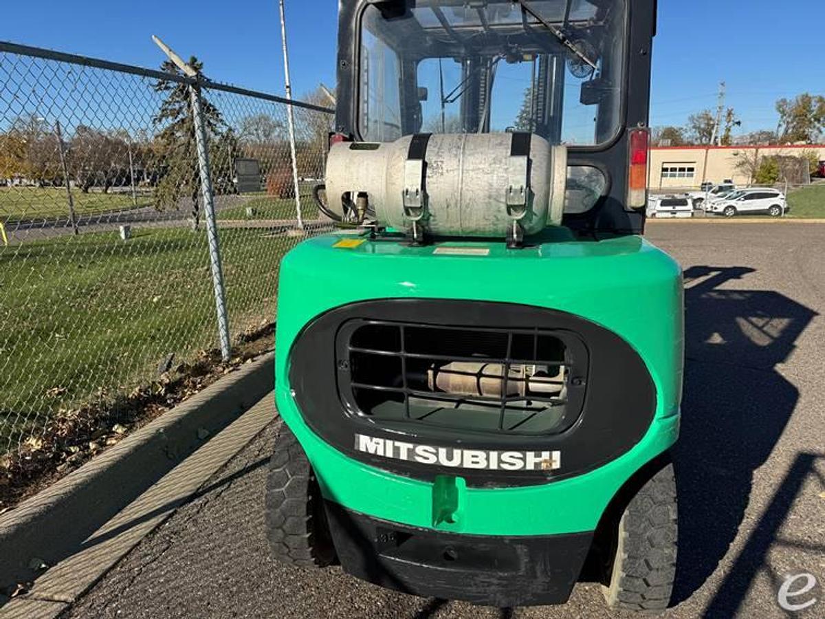 Used 2009 Mitsubishi FG40K