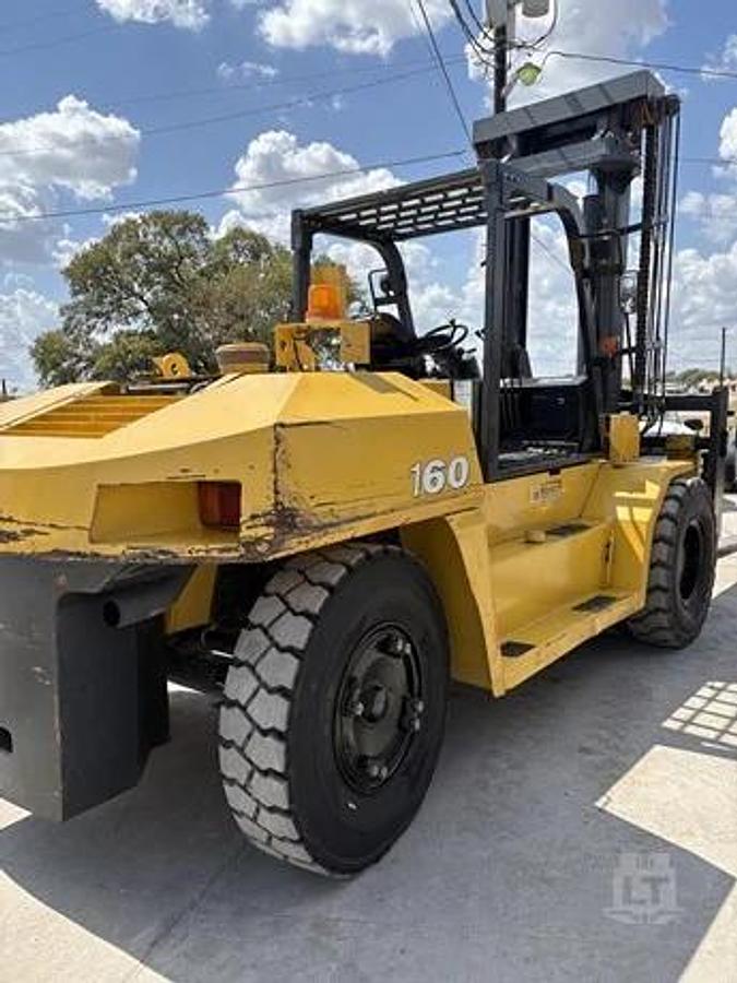 Used 2017 Komatsu FD160E-8