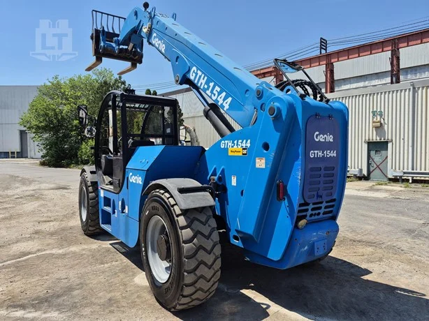 Used 2019 Genie GTH1544