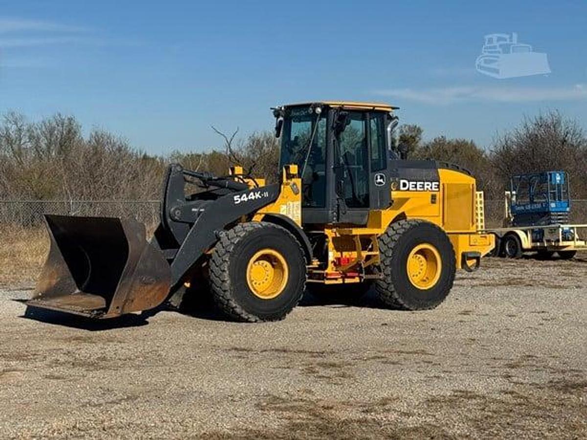 Used 2018 DEERE 544KII