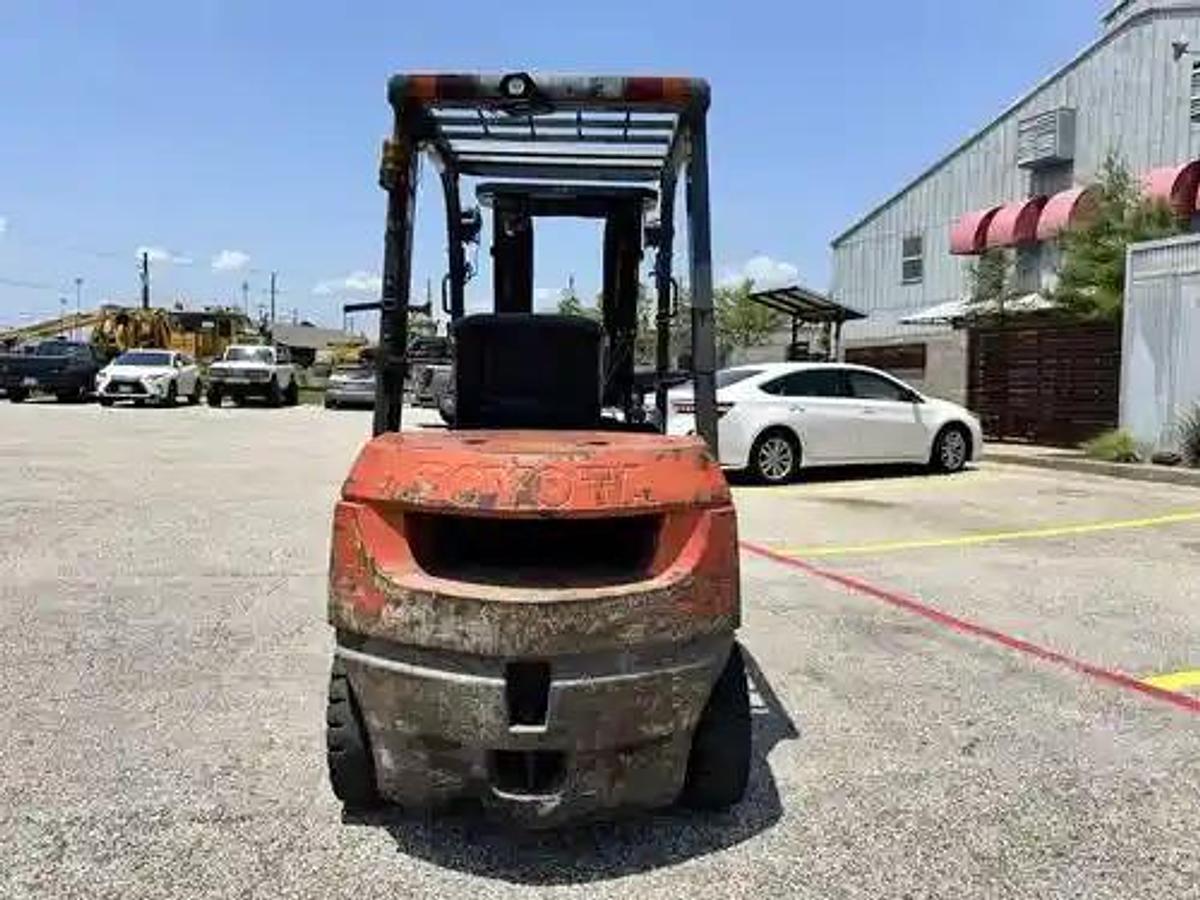 Used 2006 Toyota 7FGU25