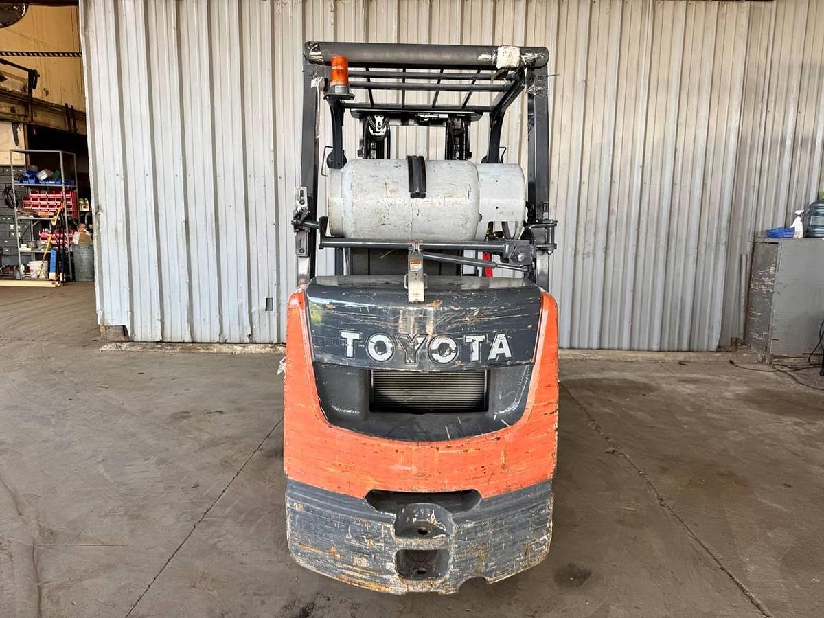 Refurbished 2012 Toyota 8FGCU25