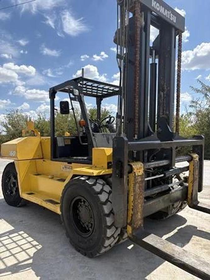 Used 2017 Komatsu FD160E-8