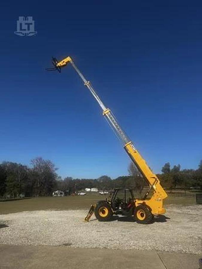Used 2014 JCB 510-56