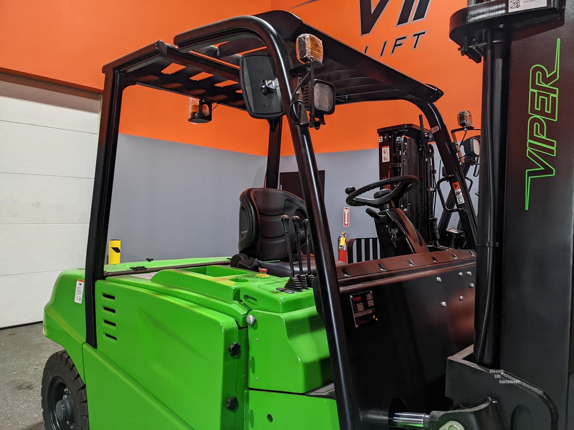 2027 VIPER FB50