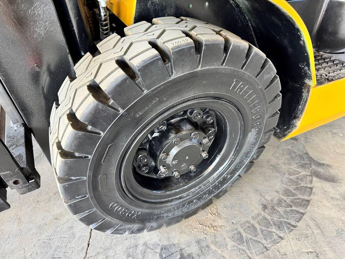 Refurbished 2020 CAT / Mitsubishi FG25N