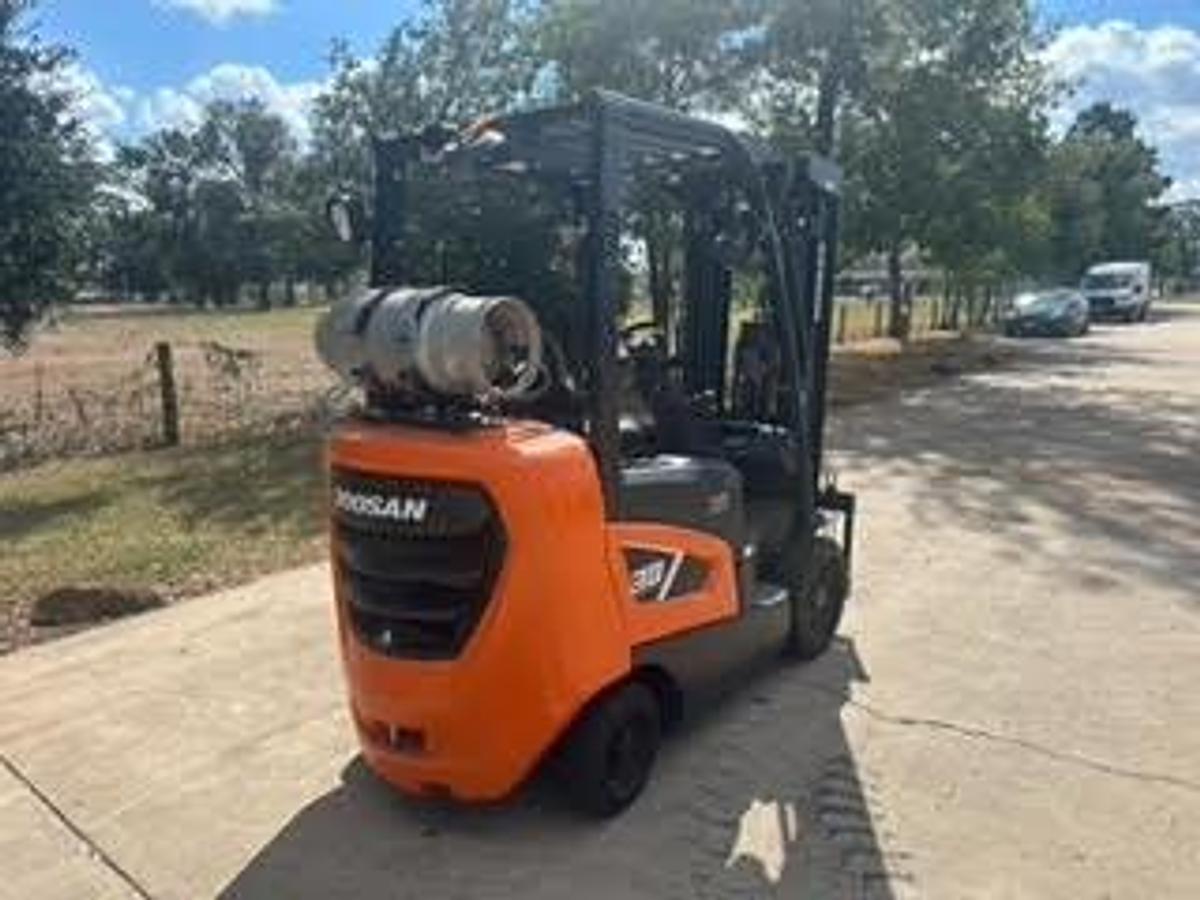 2022 Doosan GC30S