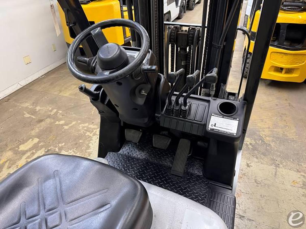 Used 2009 Nissan CFS40