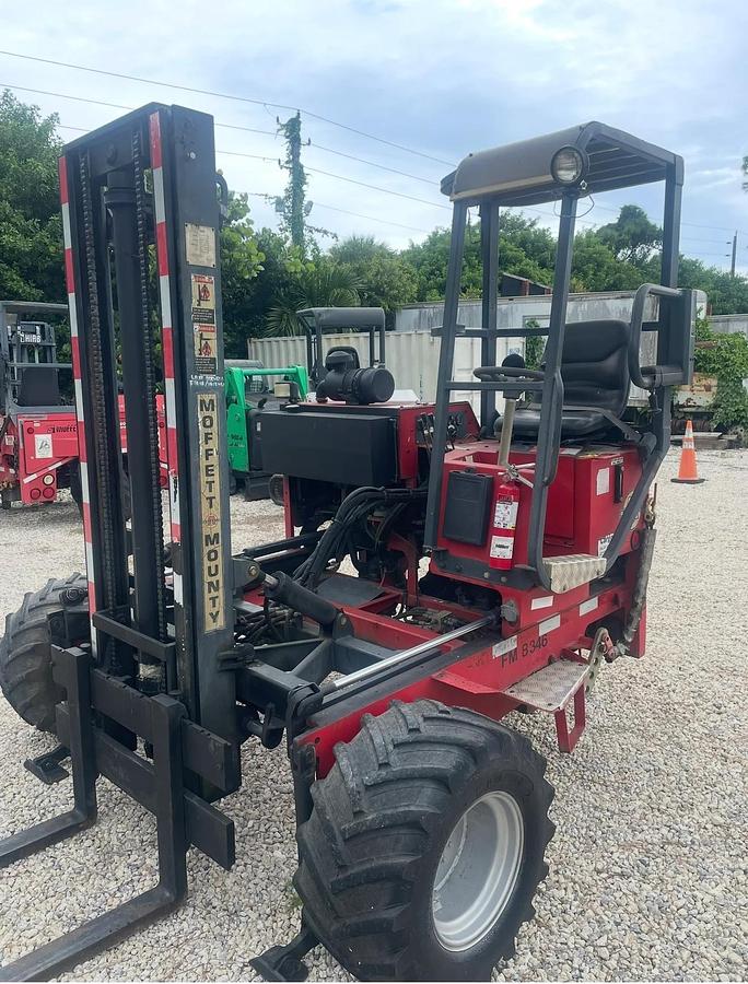 Used 2002 Moffett M5500 Piggyback