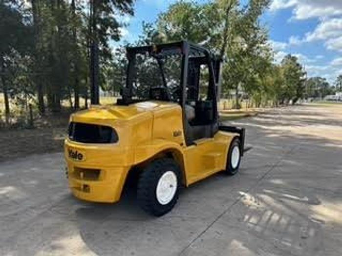 Refurbished 2011 Yale GDP155VX