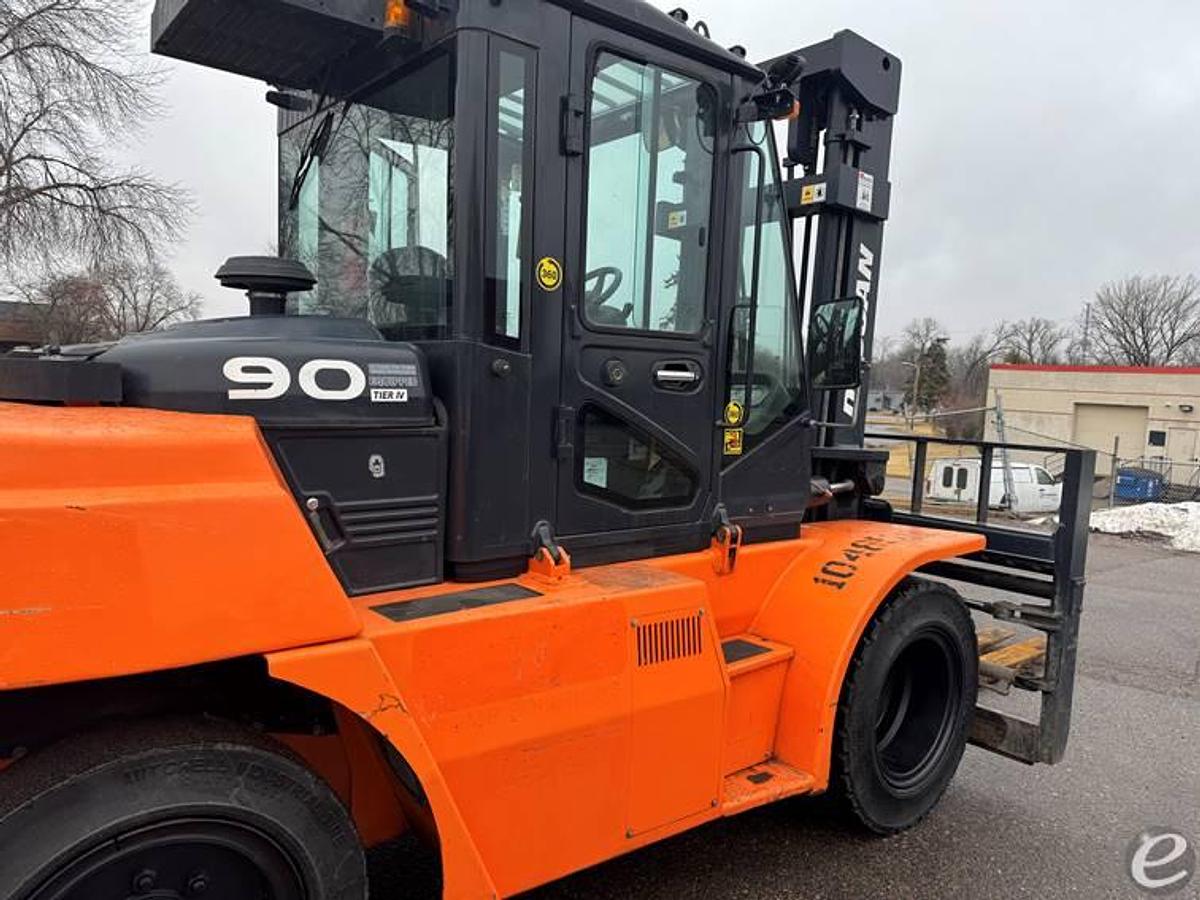 Used 2017 DOOSAN D120S-7 -  26,500 Lbs. CAPACITY