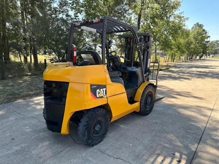 Used 2017 CAT DP40N1