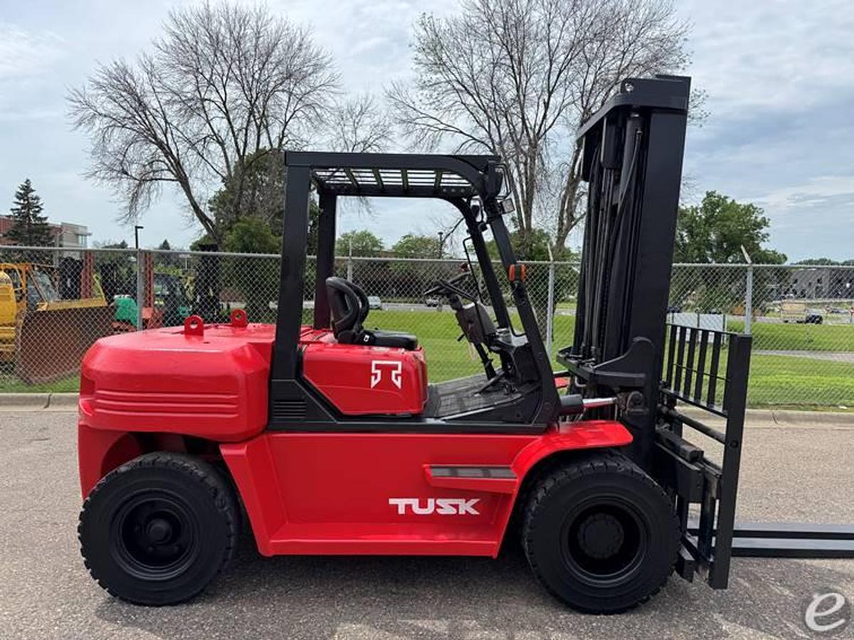 Refurbished 2009 Tusk 1540D-8