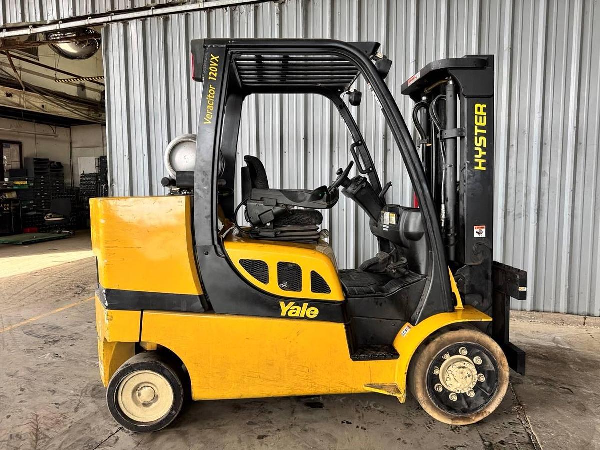 Used 2015 YALE GLC120VX W/ PAPER ROLL CLAMP