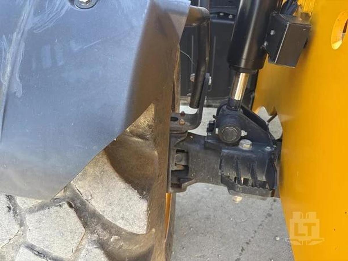 Used 2017 JCB 510-56