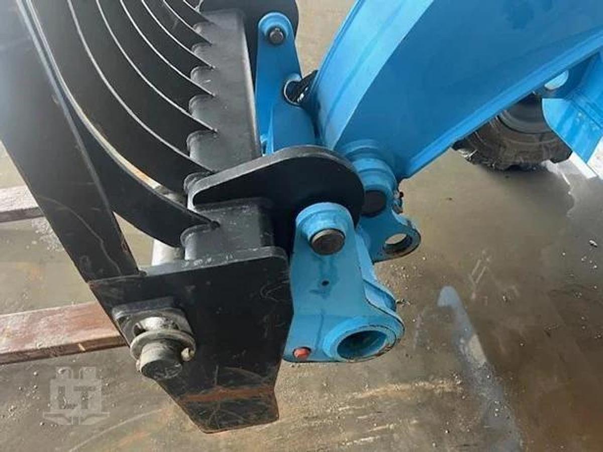 Used 2013 Genie GTH1544