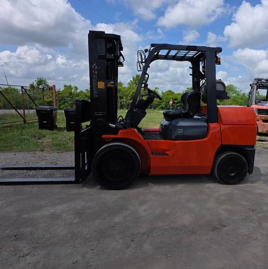 Refurbished RECONDITIONED: 2010 Toyota 7FGCU55