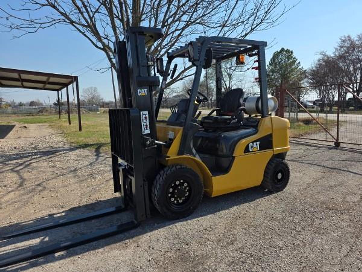 Refurbished 2020 CAT GP25N