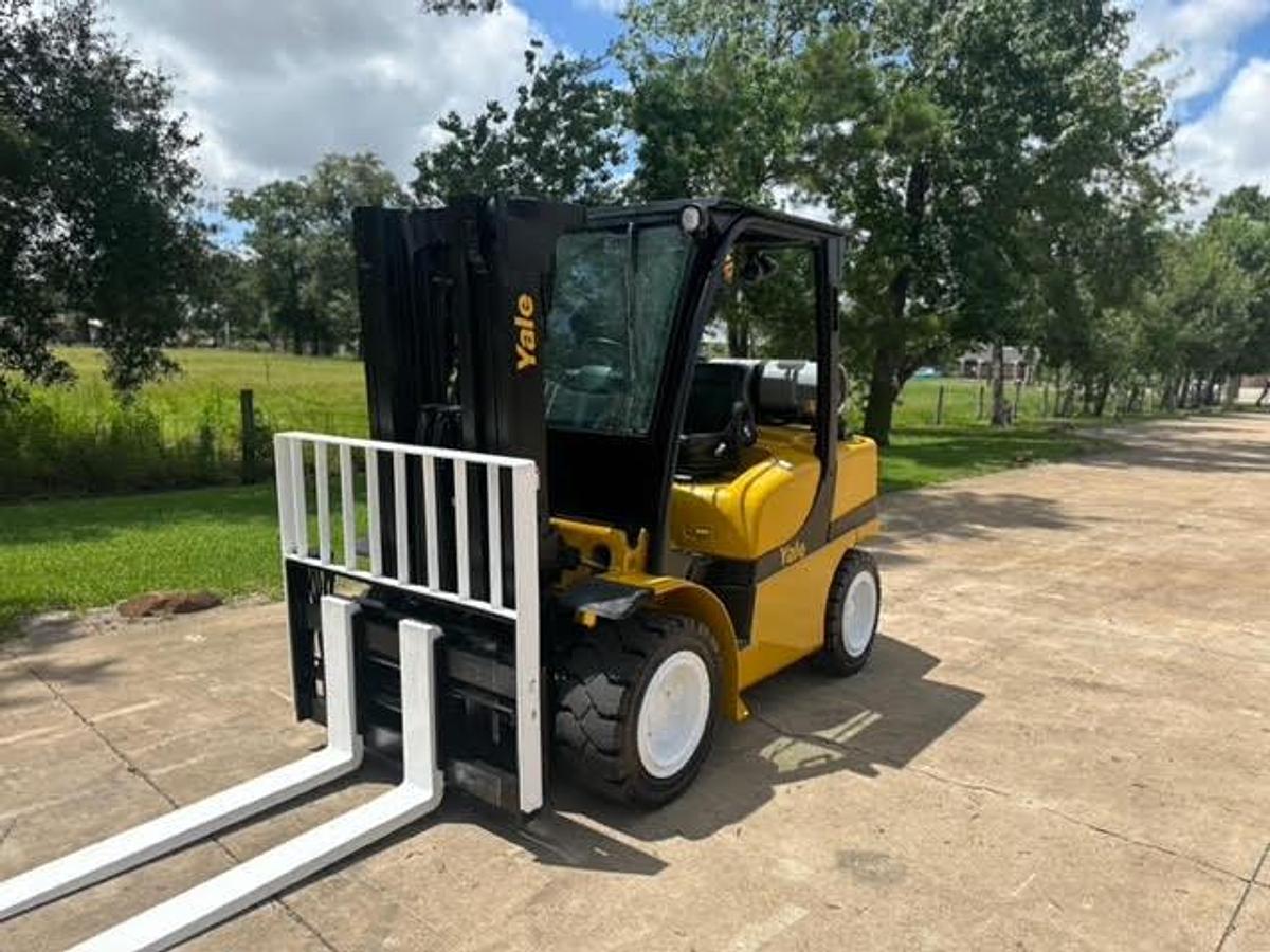 Refurbished 2012 Yale GLP080VX
