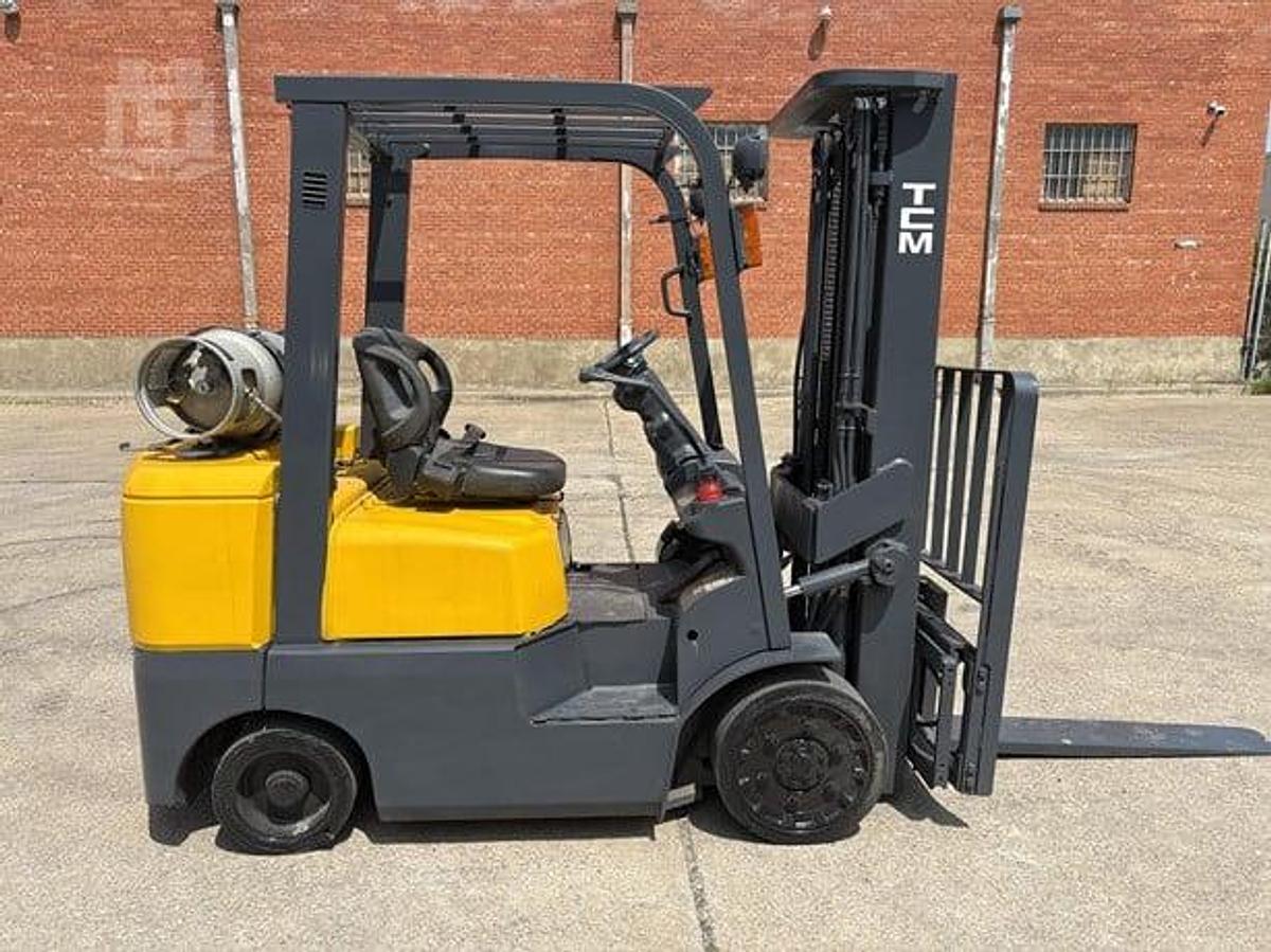 Used 2012 TCM FCG25-4L