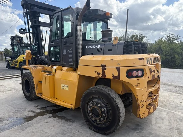 Refurbished 2019 Hyundai 130D-9