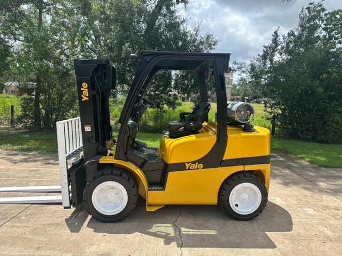 Refurbished 2012 Yale GLP080VX