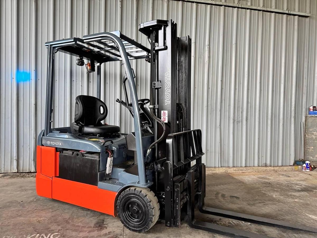 Refurbished RECONDITIONED: 2017 Toyota 8FBE20U