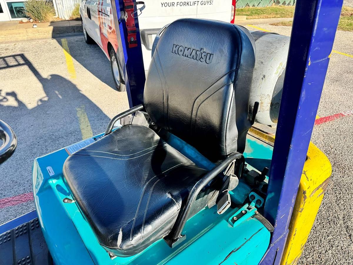 Used 2002 Komatsu FG15ST-16