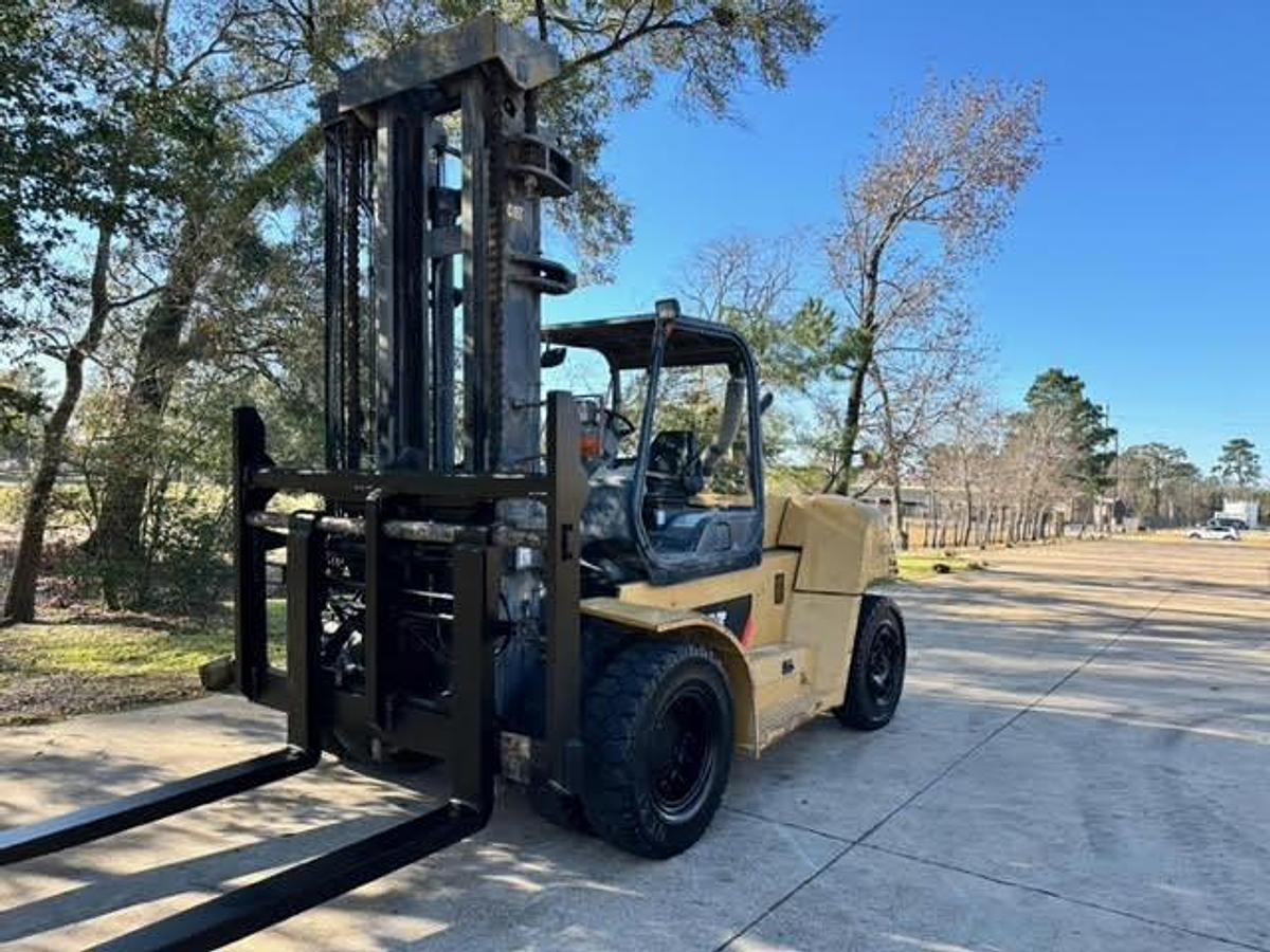 Refurbished 2007 CAT P33000