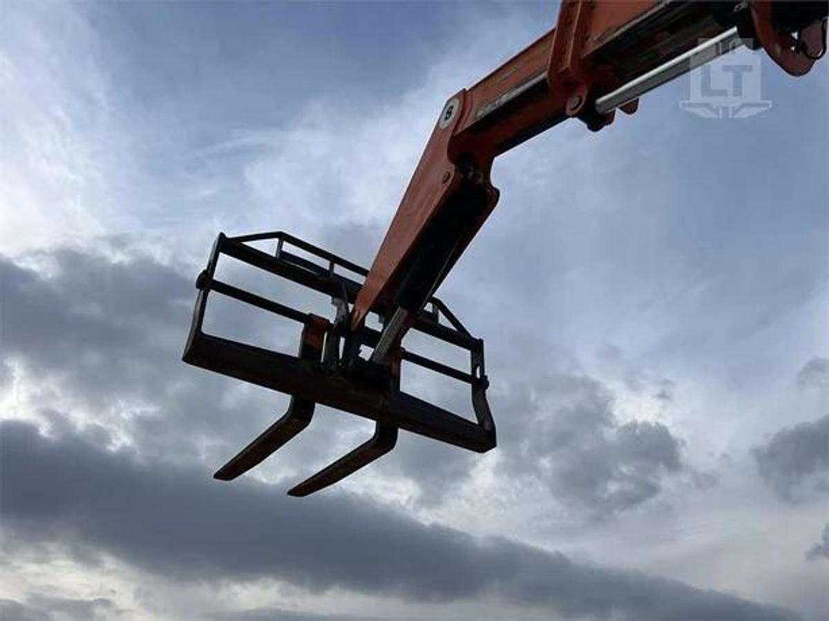 Used 2006 Skytrak 8042