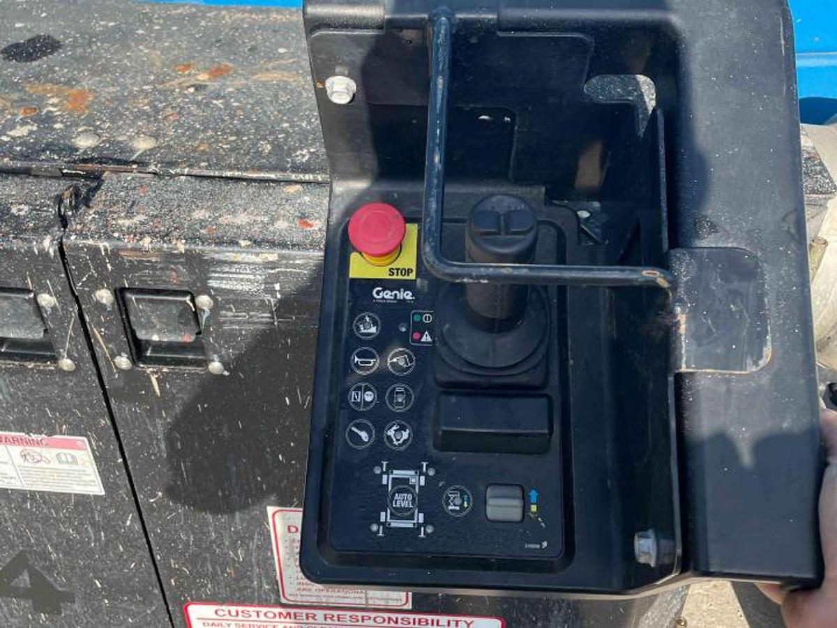 Used 2016 Genie GS3369RT