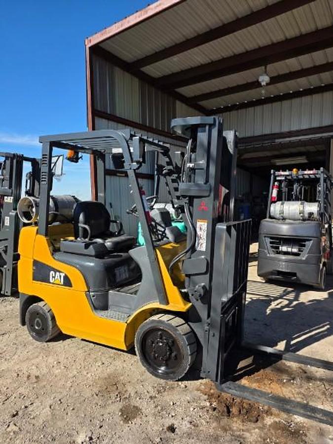 Refurbished 2020 CAT / Mitsubishi FGC25N