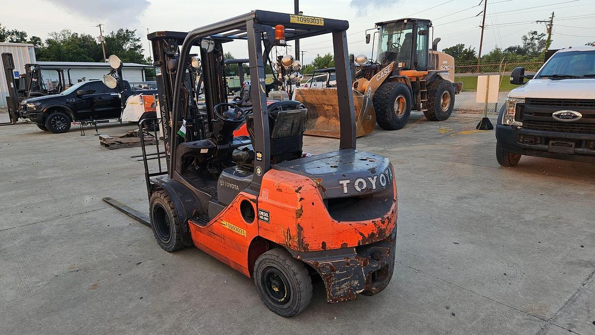 Used 2019 Toyota 8FDU25