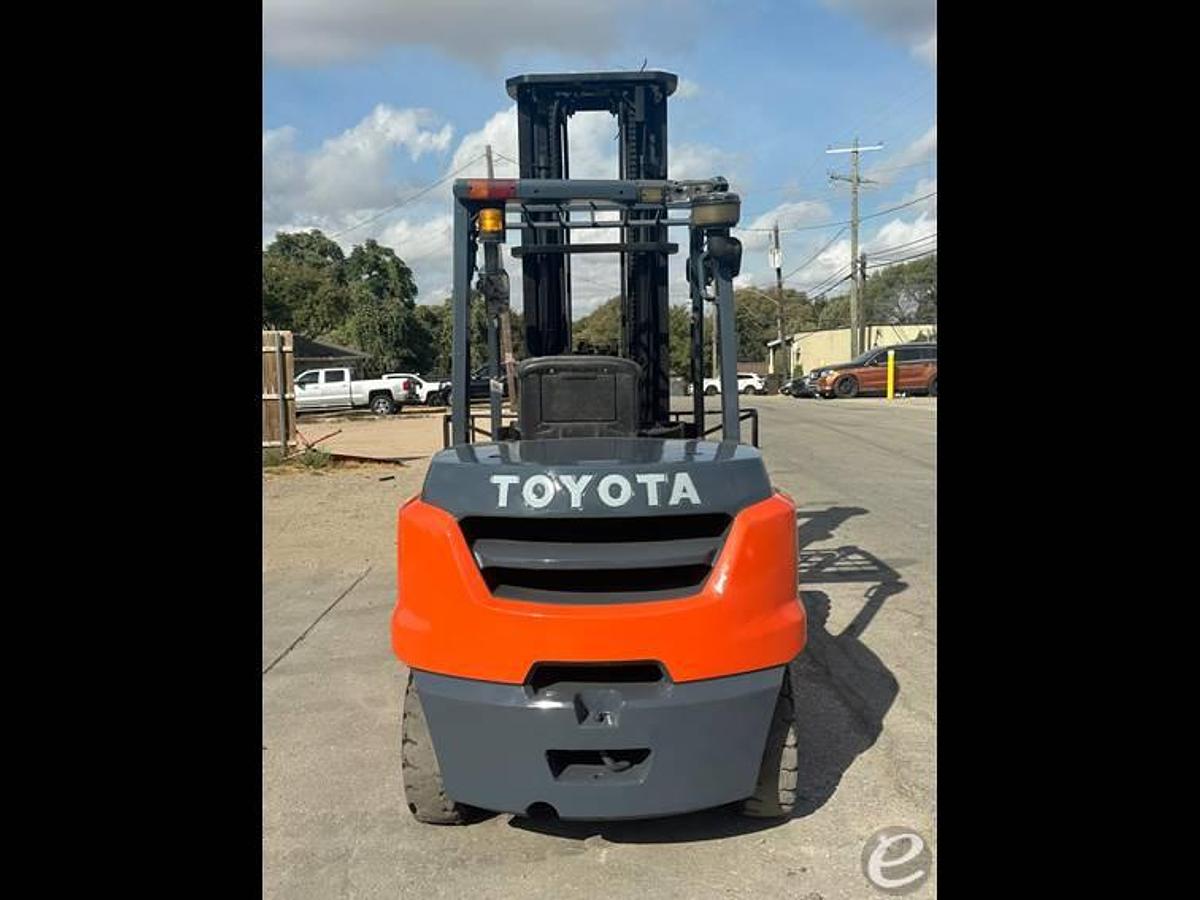 Used 2018 Toyota 8FD50U