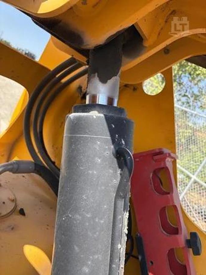 Used 2017 JCB 510-56
