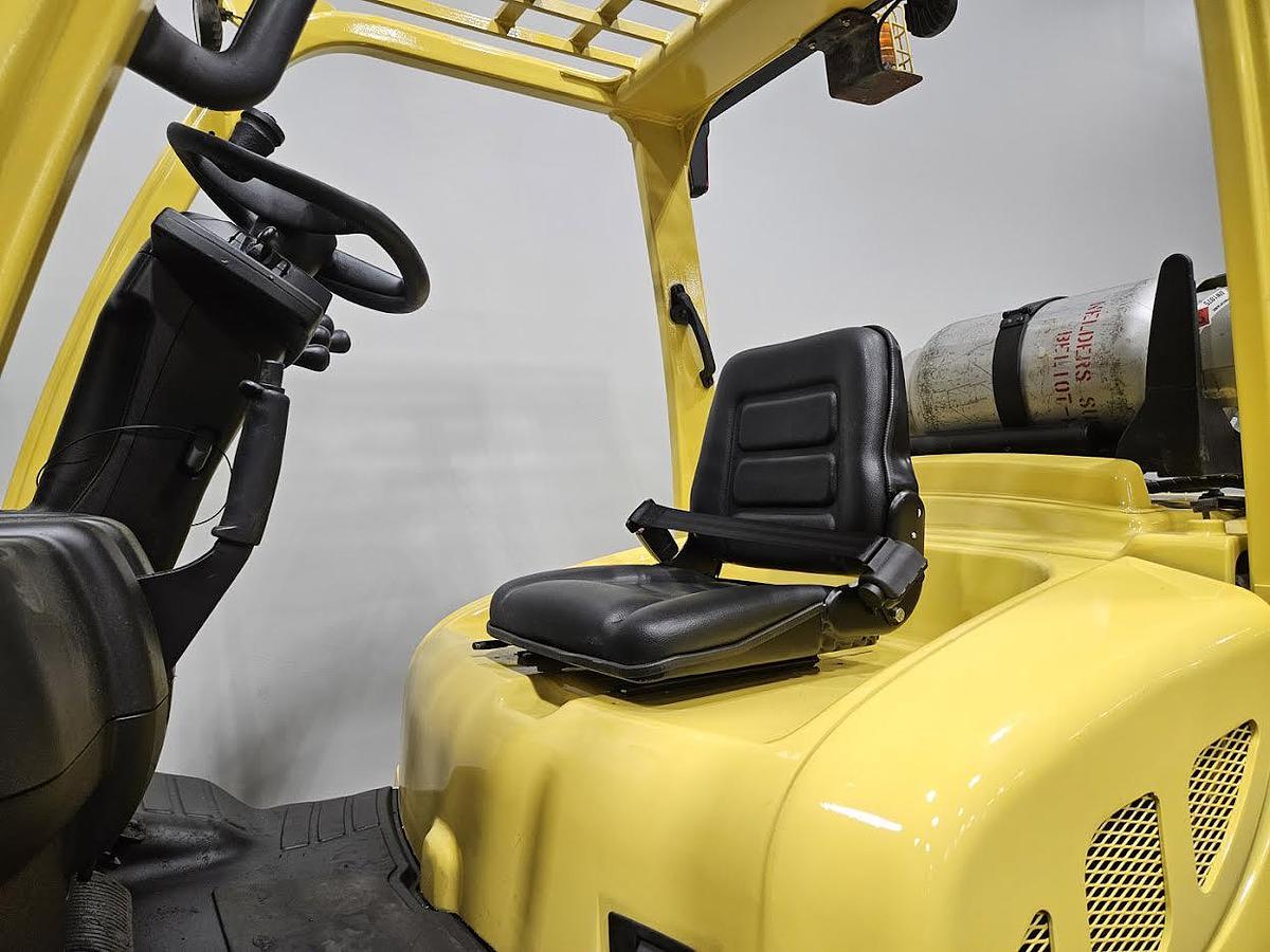 Refurbished 2019 Hyster H120FT