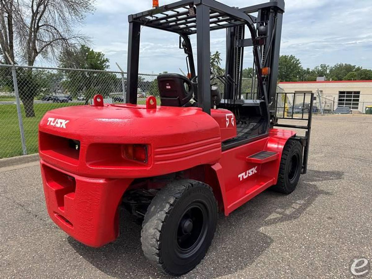 Refurbished 2009 Tusk 1540D-8