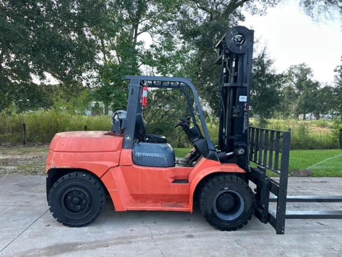 Used 2007 TOYOTA  7FGU80 (17,500 lbS Capacity)
