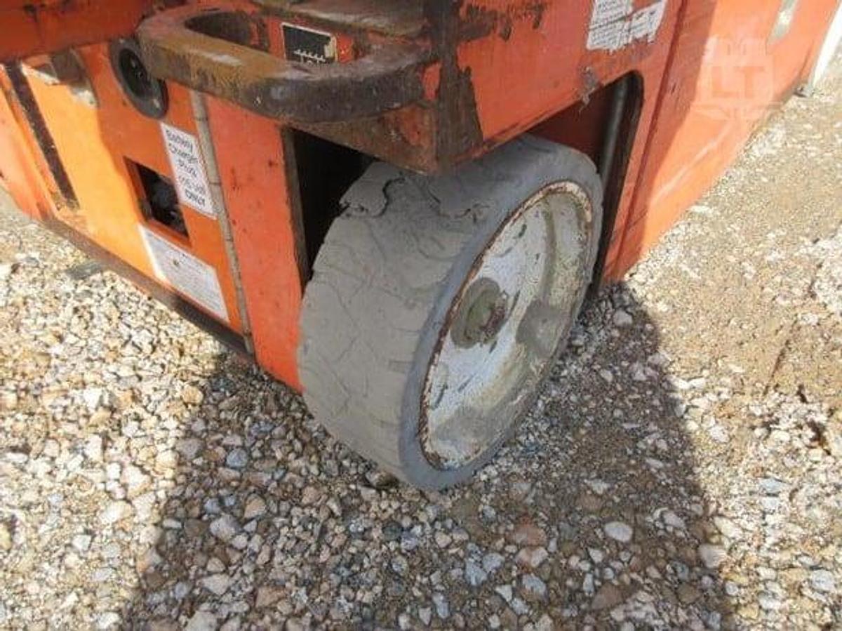 Used 2015 Snorkel S3219E - 19 ft Scissor Lift