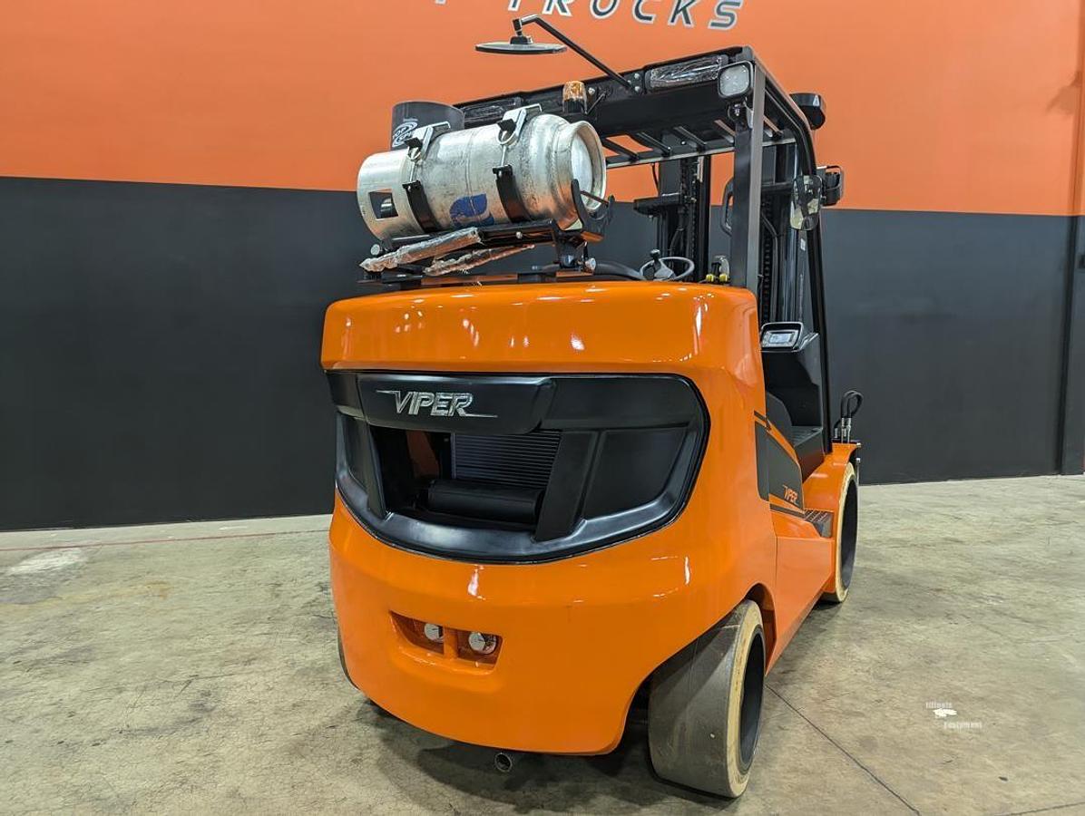 2027 VIPER FY70C