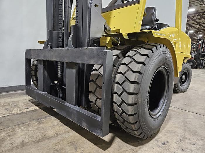 Refurbished 2006 Hyster H110XM