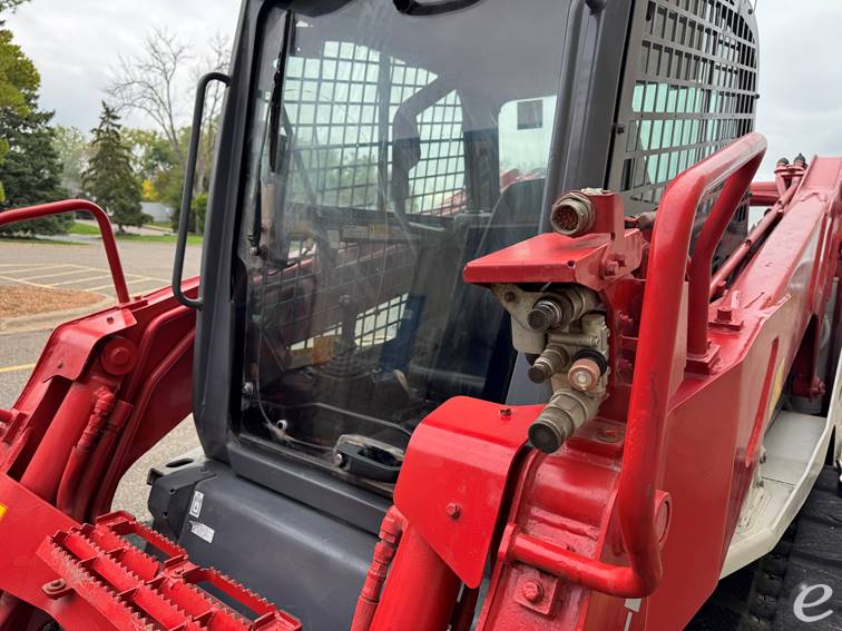 Used 2019 Takeuchi TL12V2
