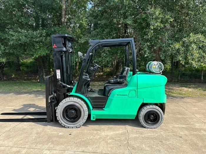 Used 2012 Mitsubishi FG50CN