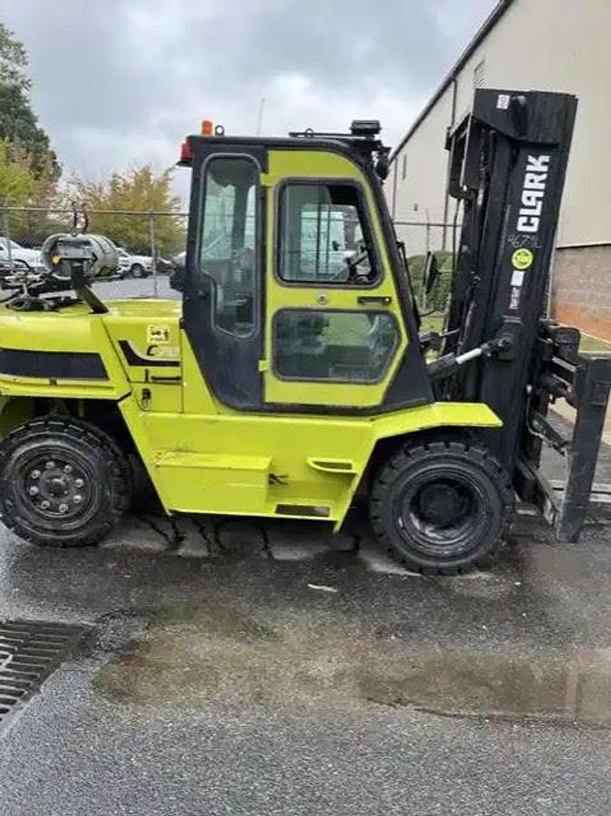 Refurbished 2019 Clark C70L - LOW HOURS!