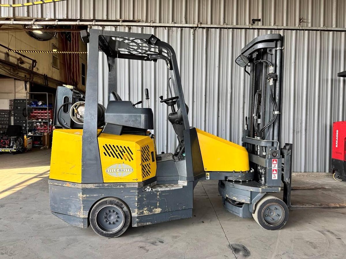 Used 2012 Aisle Master 44s