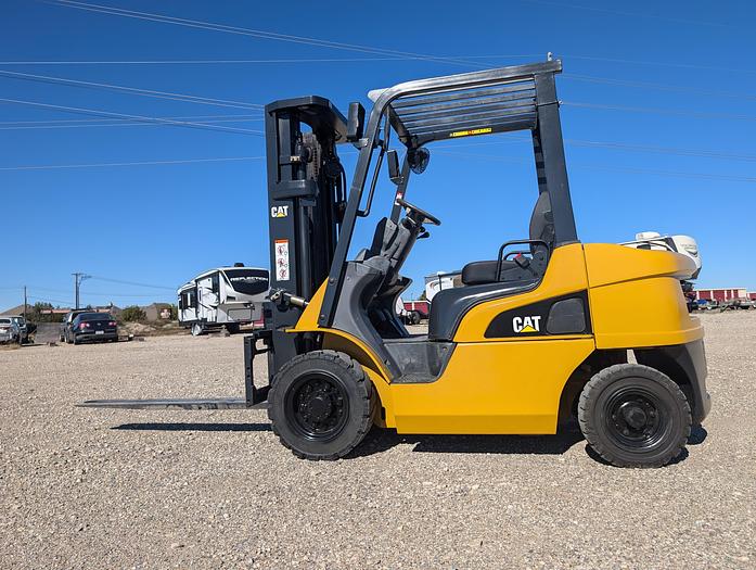 Refurbished RECONDITIONED: 2008 CAT P5000 Diesel Forklift