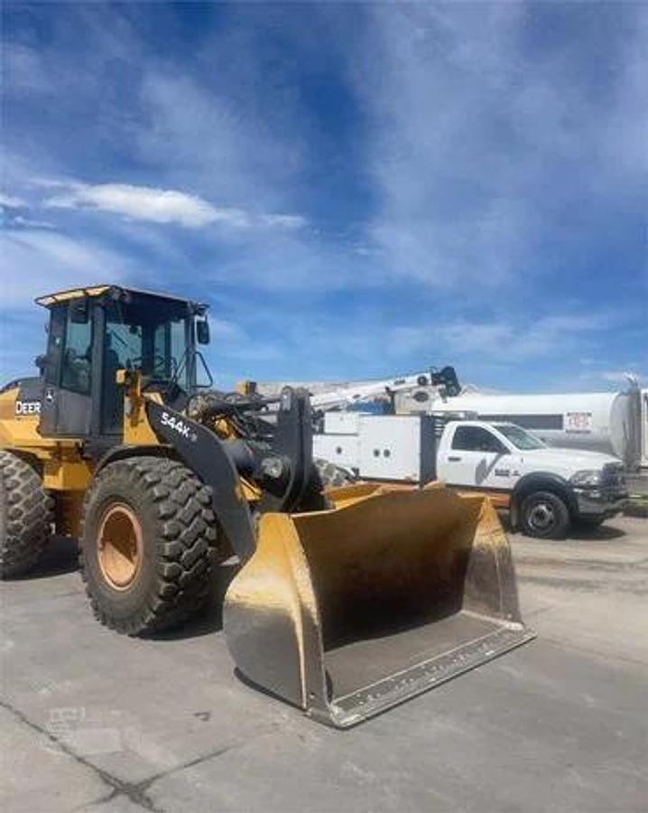 Used 2018 DEERE 544KII