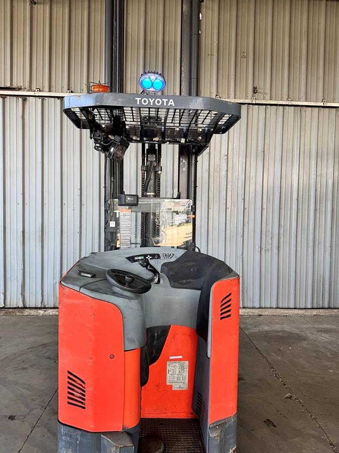 Used 2019 Toyota 9BRU23